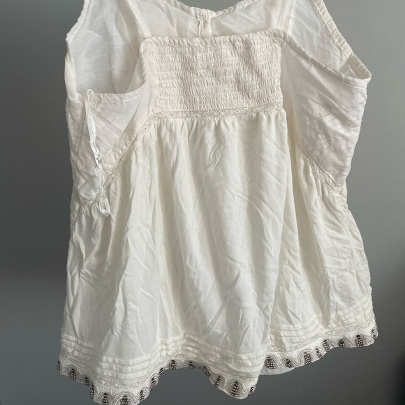 Flowy white tank top with beaded bottom - Picture 3 of 4